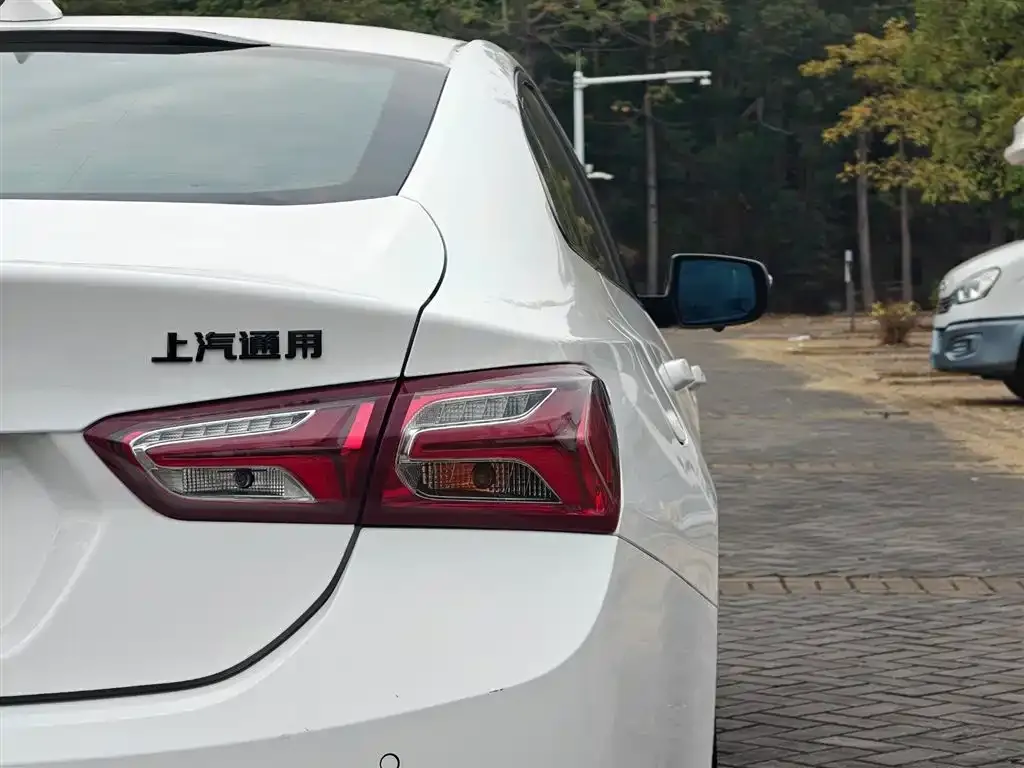 Chevrolet Malibu XL 2021 из CN, фото 2