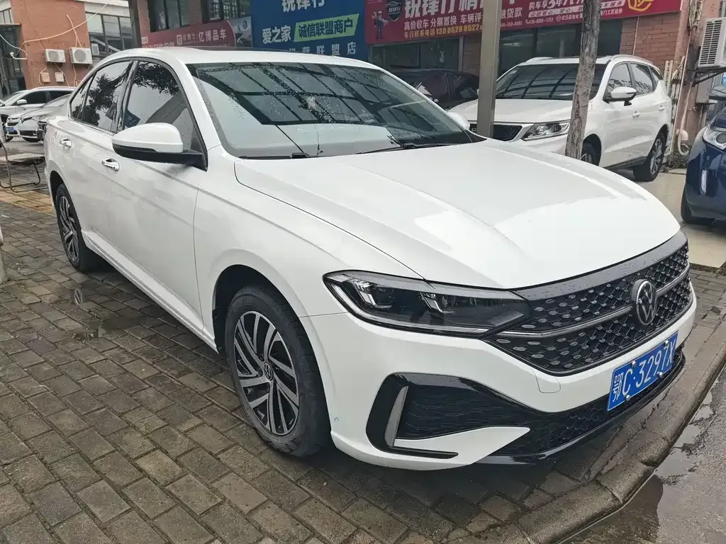 Volkswagen Lavida 2023 из CN, фото 3