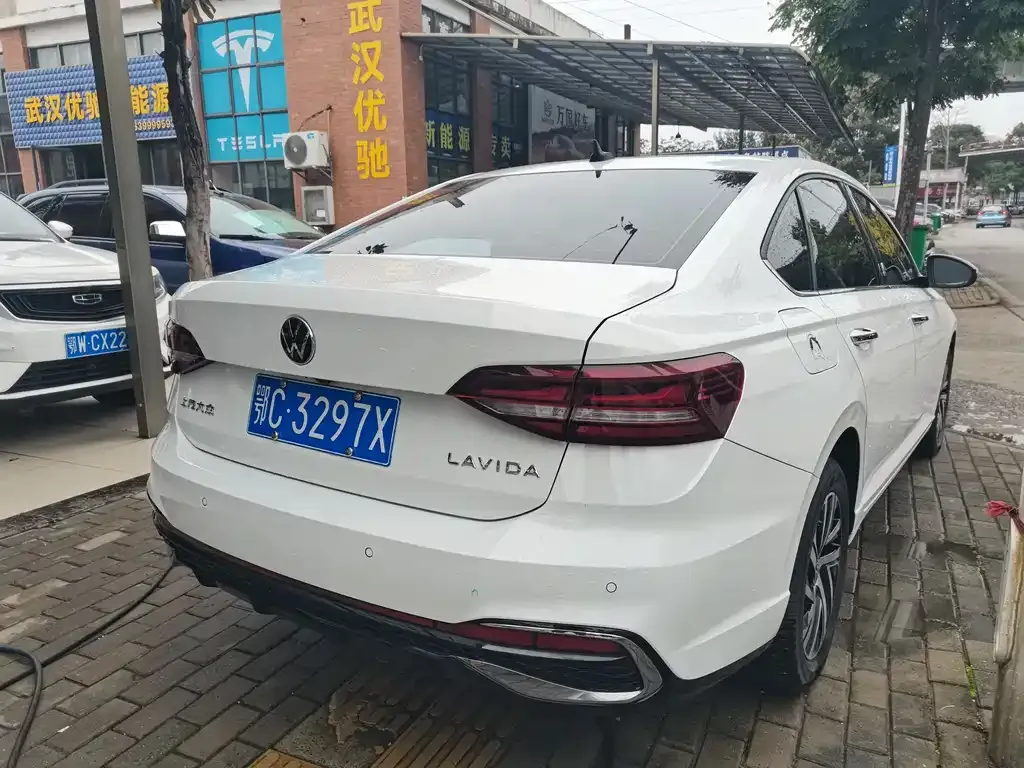 Volkswagen Lavida 2023 из CN, фото 7