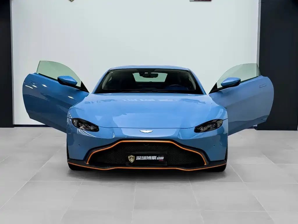 Aston Martin V8 Vantage 2021 из CN, фото 7