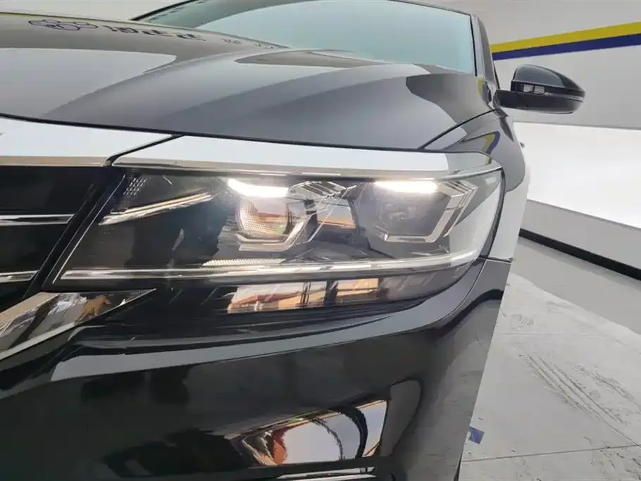 Volkswagen Passat 2024 из CN, фото 9
