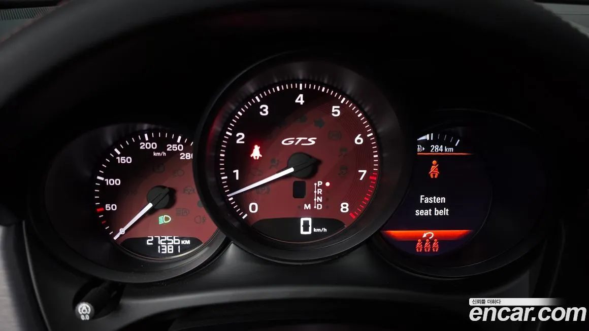 Porsche Macan 2022 из KR, фото 4