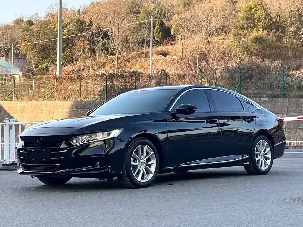 Honda Accord 2023 из CN, фото 1