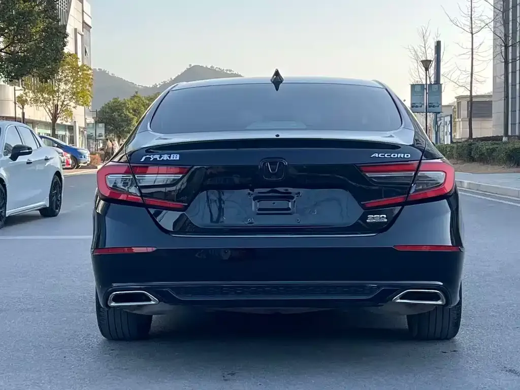 Honda Accord 2023 из CN, фото 3