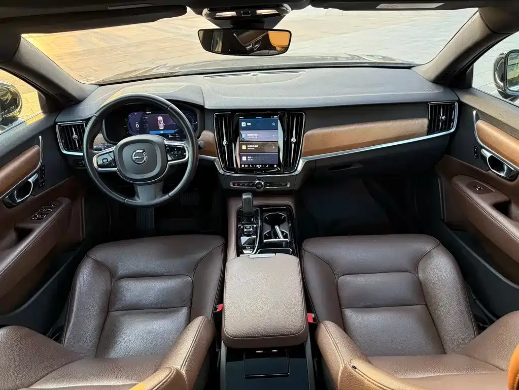 Volvo S90 PHEV 2021 из CN, фото 8
