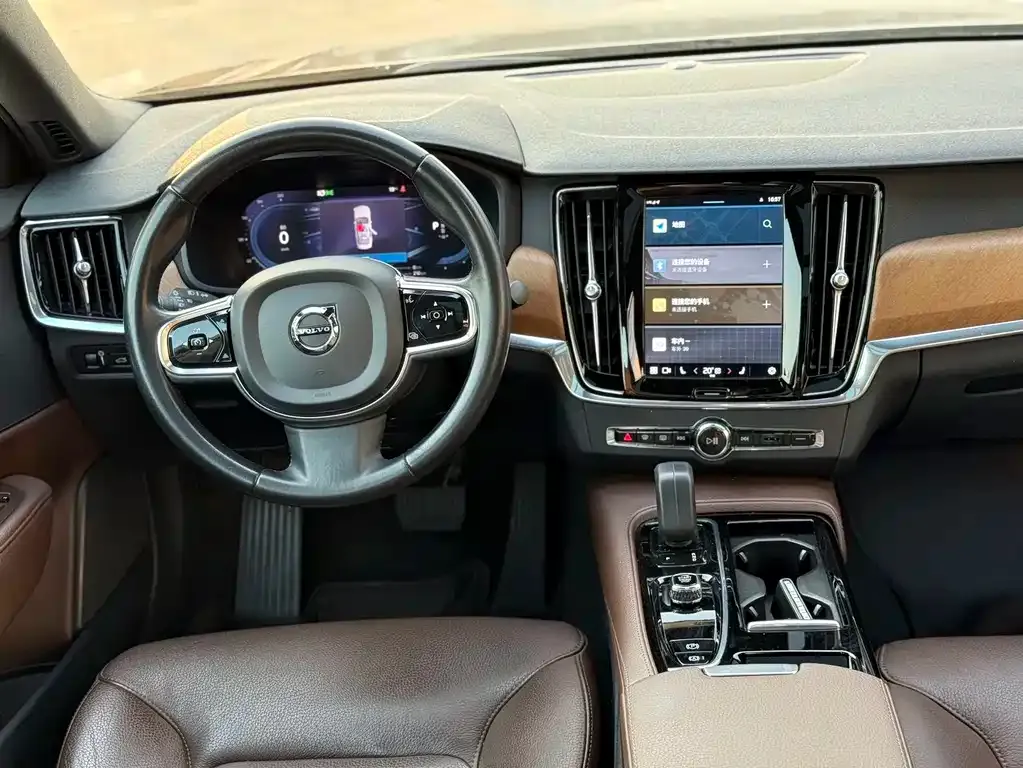 Volvo S90 PHEV 2021 из CN, фото 9