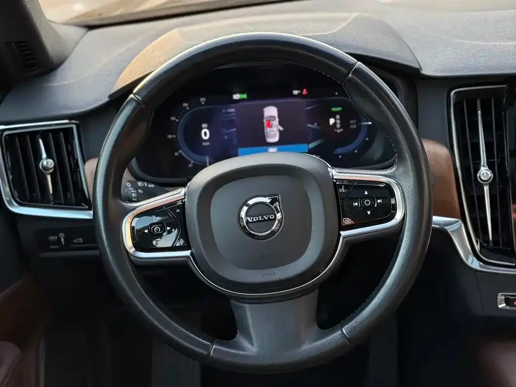 Volvo S90 PHEV 2021 из CN, фото 6