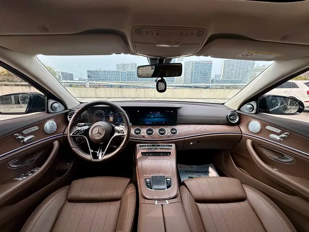 Mercedes-Benz E-Class 2022 из CN, фото 7