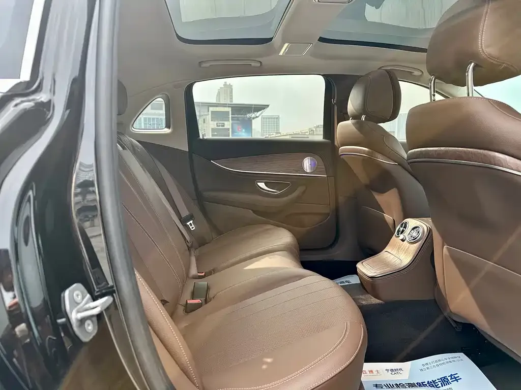 Mercedes-Benz E-Class 2022 из CN, фото 6
