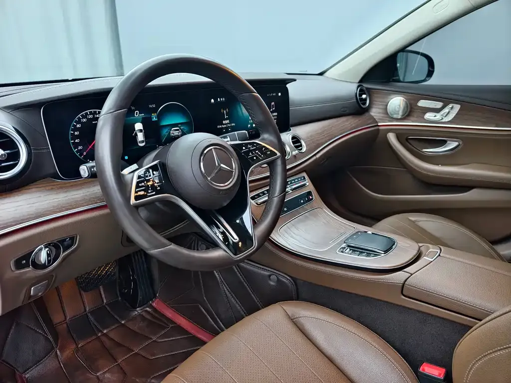 Mercedes-Benz E-Class 2023 из CN, фото 9