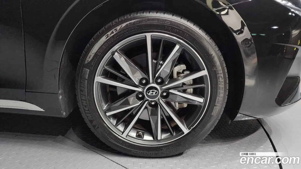 Hyundai Grandeur 2023 из KR, фото 6