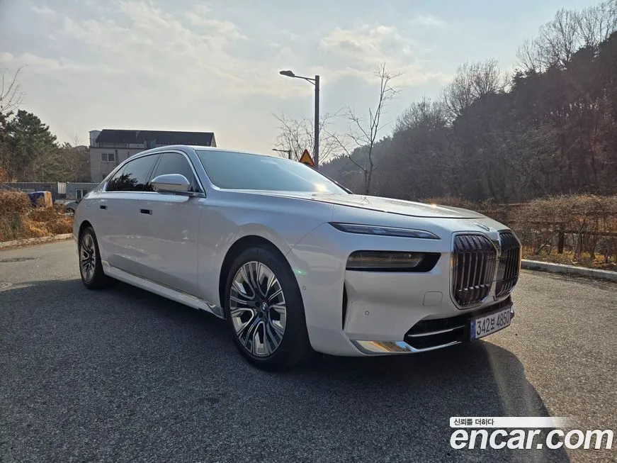 BMW 7-Series 2023 из KR, фото 6