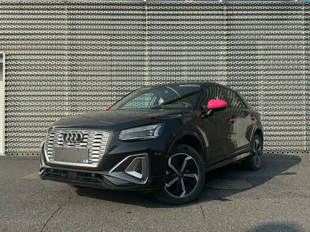 Audi Q2L e-tron 2022 из CN, фото 1