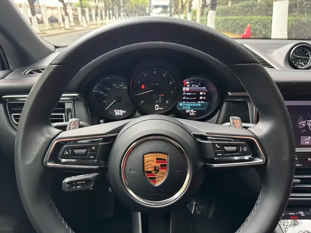 Porsche Macan 2023 из CN, фото 5