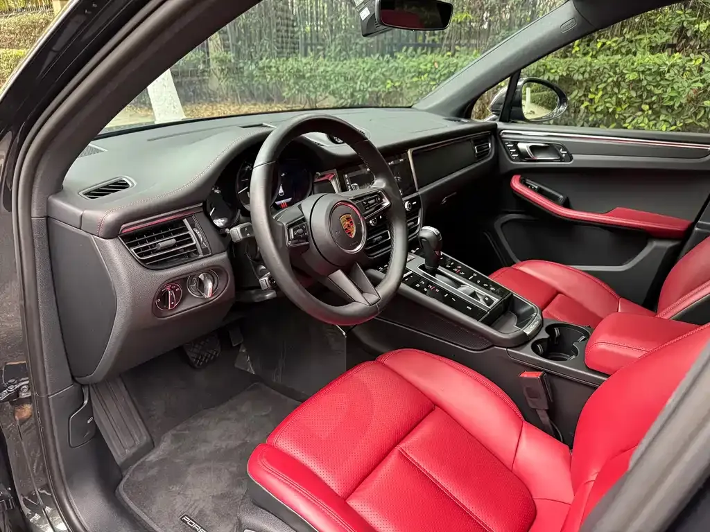 Porsche Macan 2023 из CN, фото 4