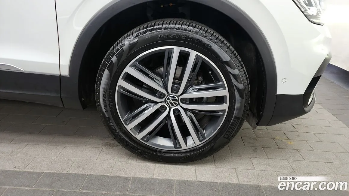 Volkswagen Tiguan 2023 из KR, фото 5