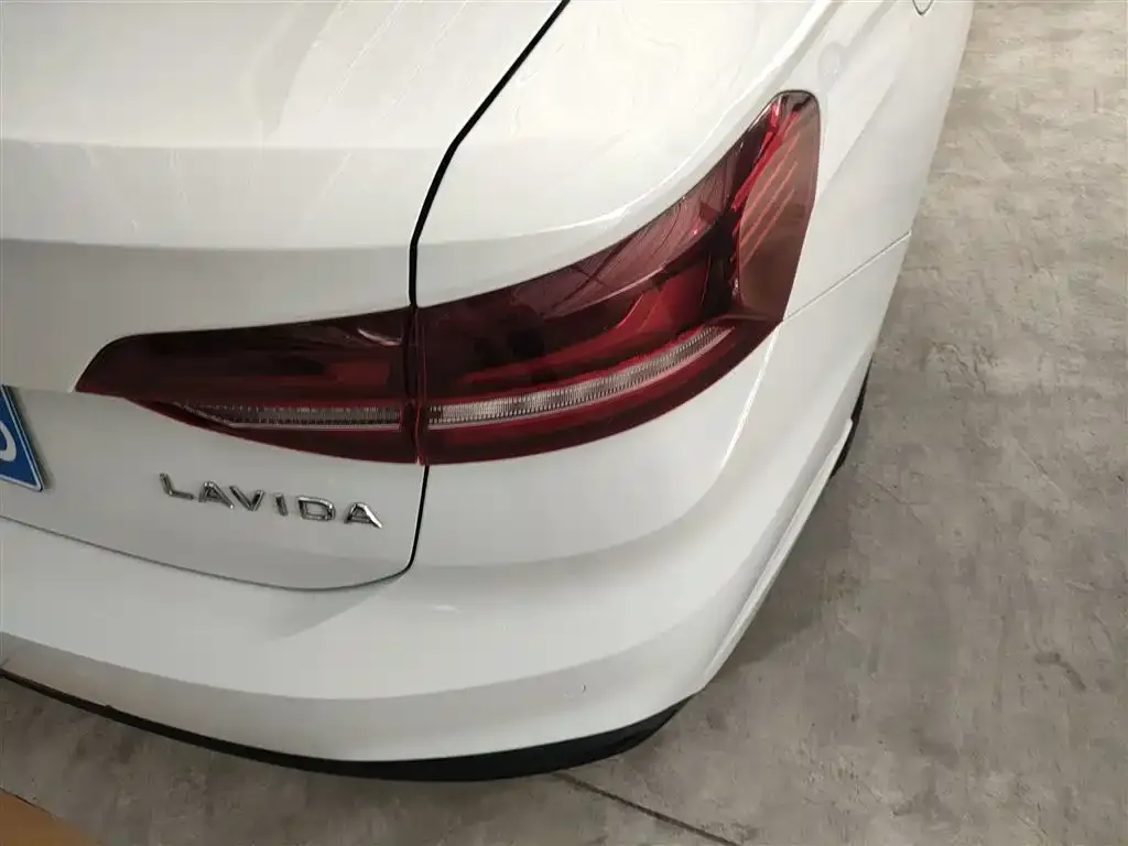Volkswagen Lavida 2023 из CN, фото 8