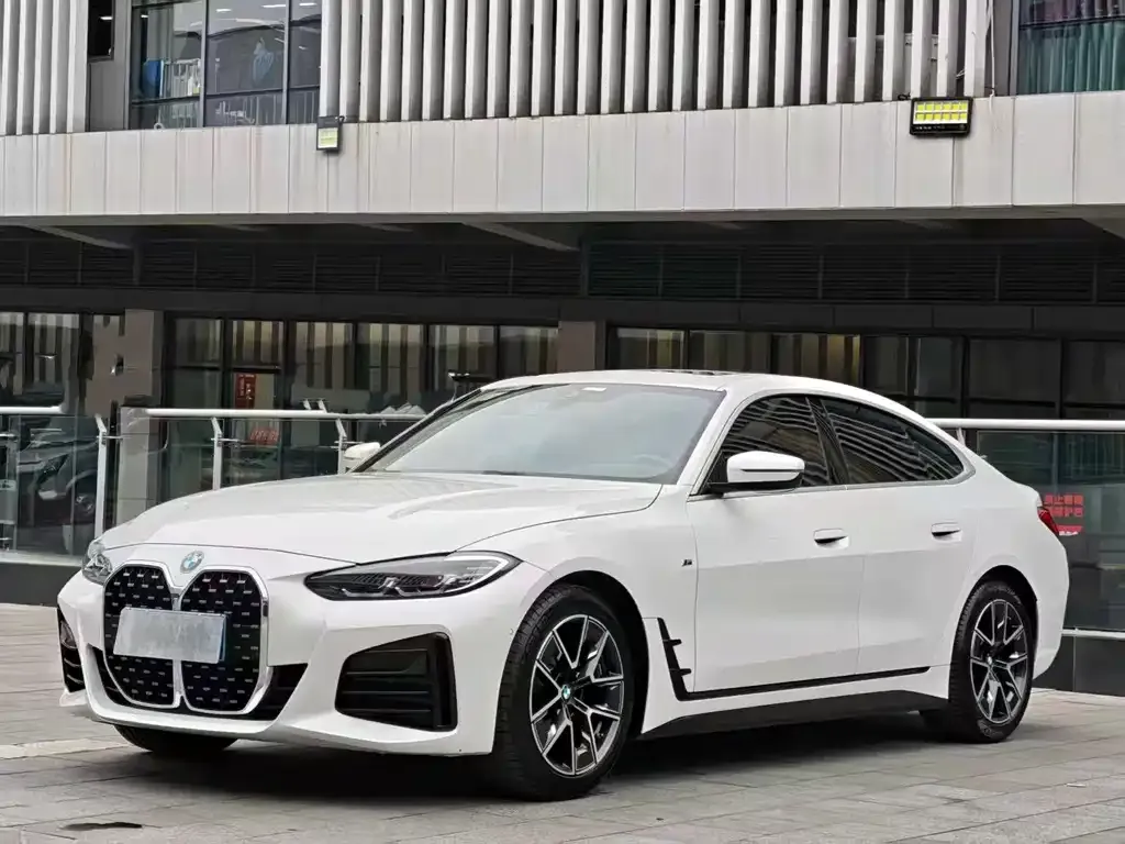 BMW 4 Series 2022 из CN, фото 1