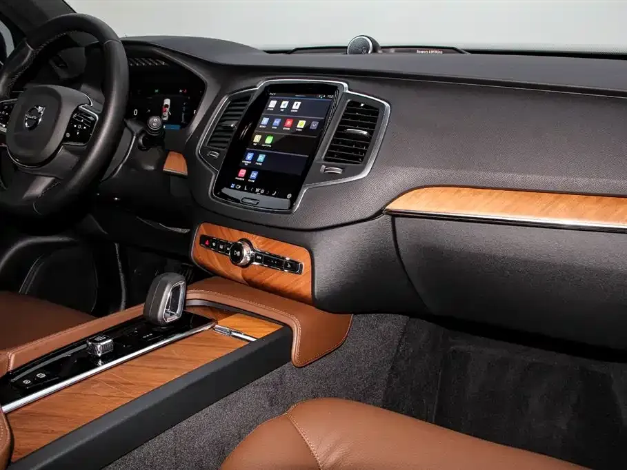 Volvo XC90 2024 из CN, фото 10