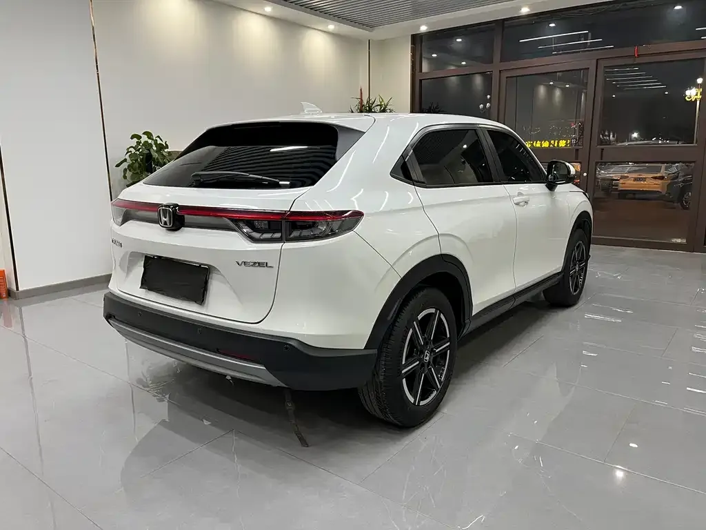 Honda Vezel 2023 из CN, фото 3