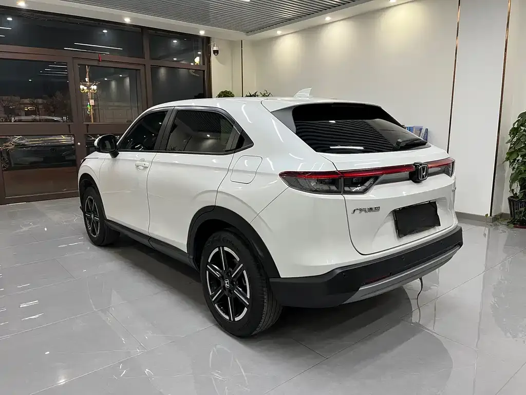 Honda Vezel 2023 из CN, фото 5