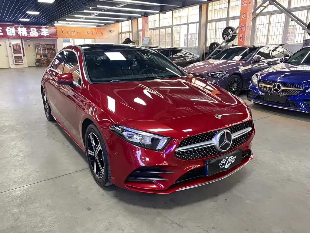 Mercedes-Benz A-Class 2023 из CN, фото 3