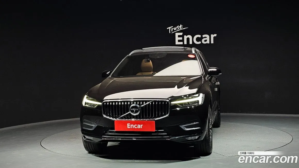 Volvo XC60 — фото 4