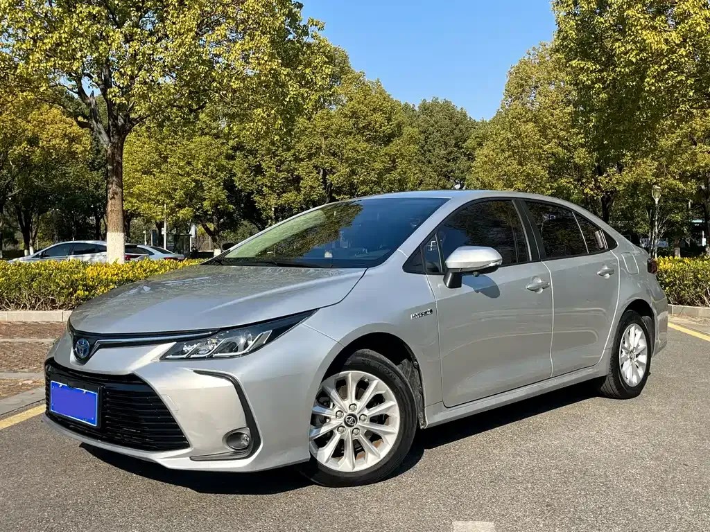 Toyota Corolla 2022 из CN, фото 1
