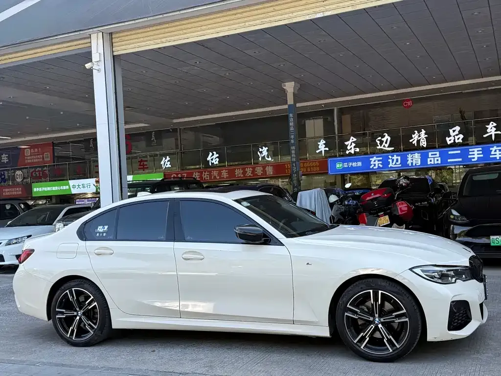 BMW 3 Series 2021 из CN, фото 4