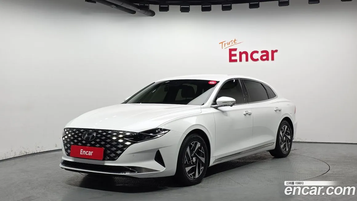 Hyundai Grandeur 2022 из KR, фото 1