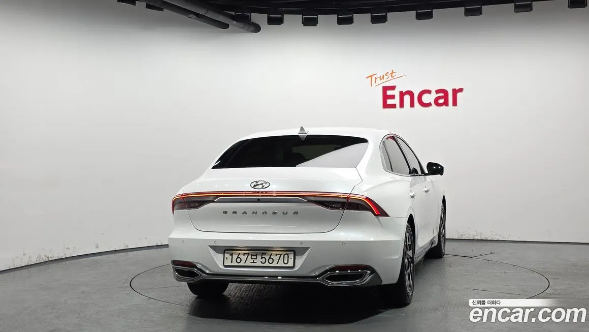 Hyundai Grandeur 2022 из KR, фото 10