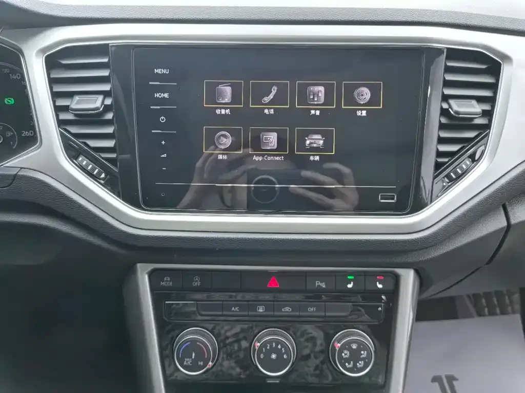 Volkswagen T-Roc 2022 из CN, фото 9
