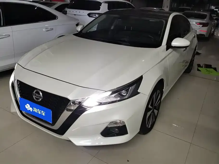 Nissan Teana 2022 из CN, фото 1