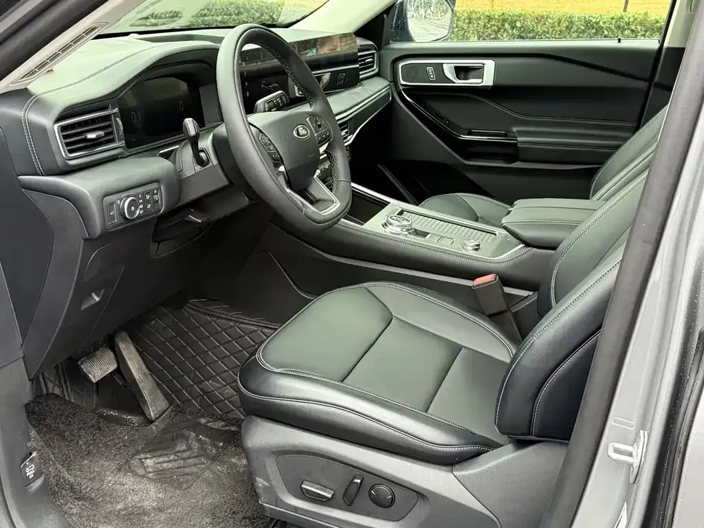 Ford Explorer 2025 из CN, фото 7