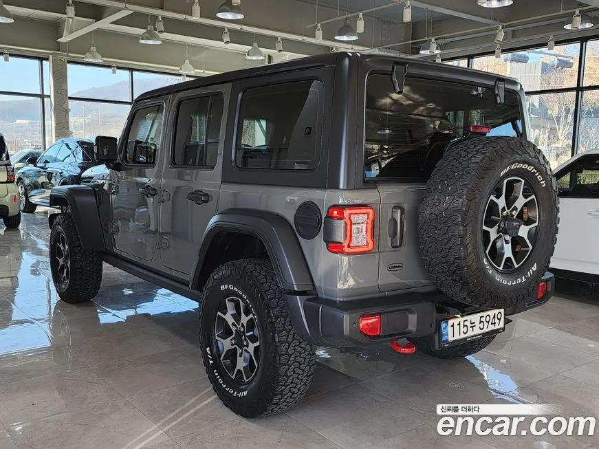 Jeep Wrangler — фото 4
