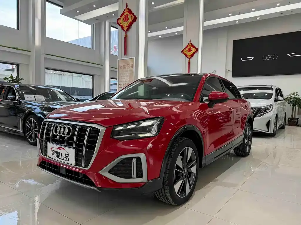 Audi Q2L 2022 из CN, фото 1