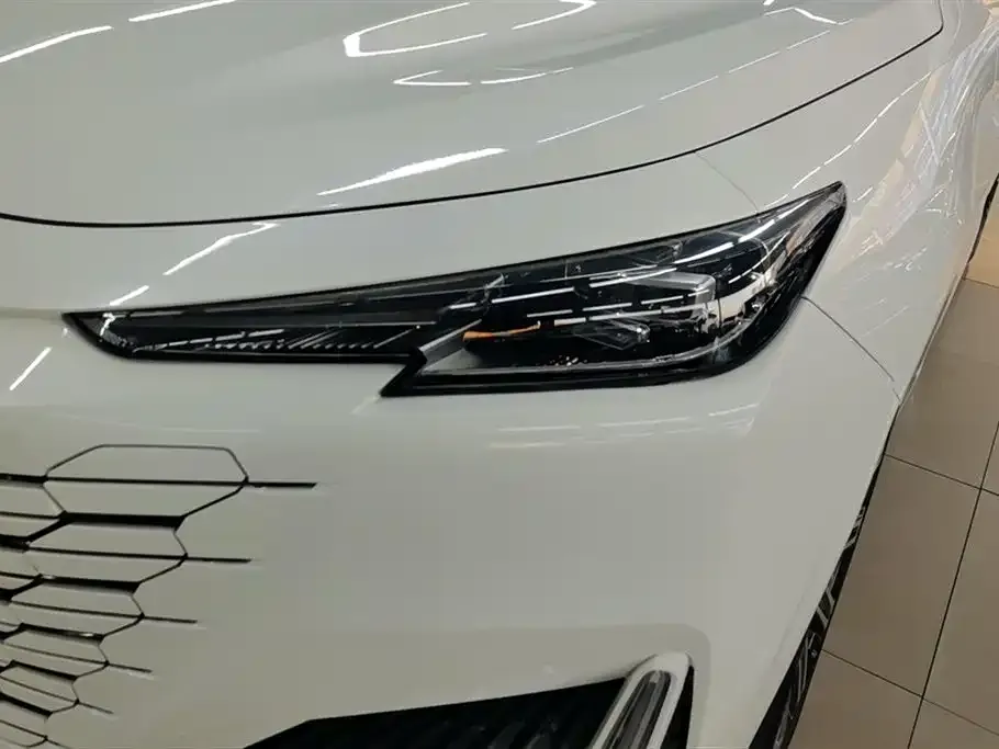 Changan UNI-K 2022 из CN, фото 4