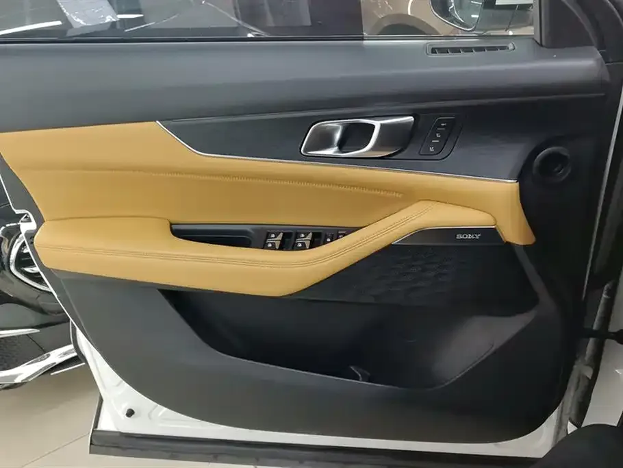 Changan UNI-K 2022 из CN, фото 9