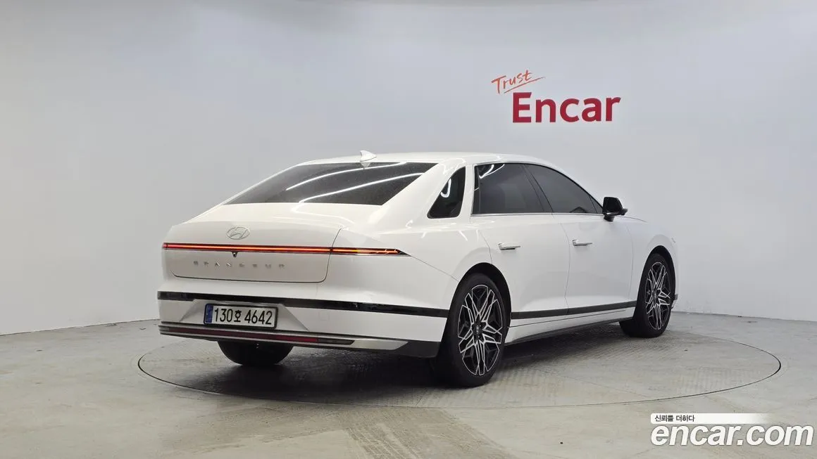 Hyundai Grandeur 2023 из KR, фото 3