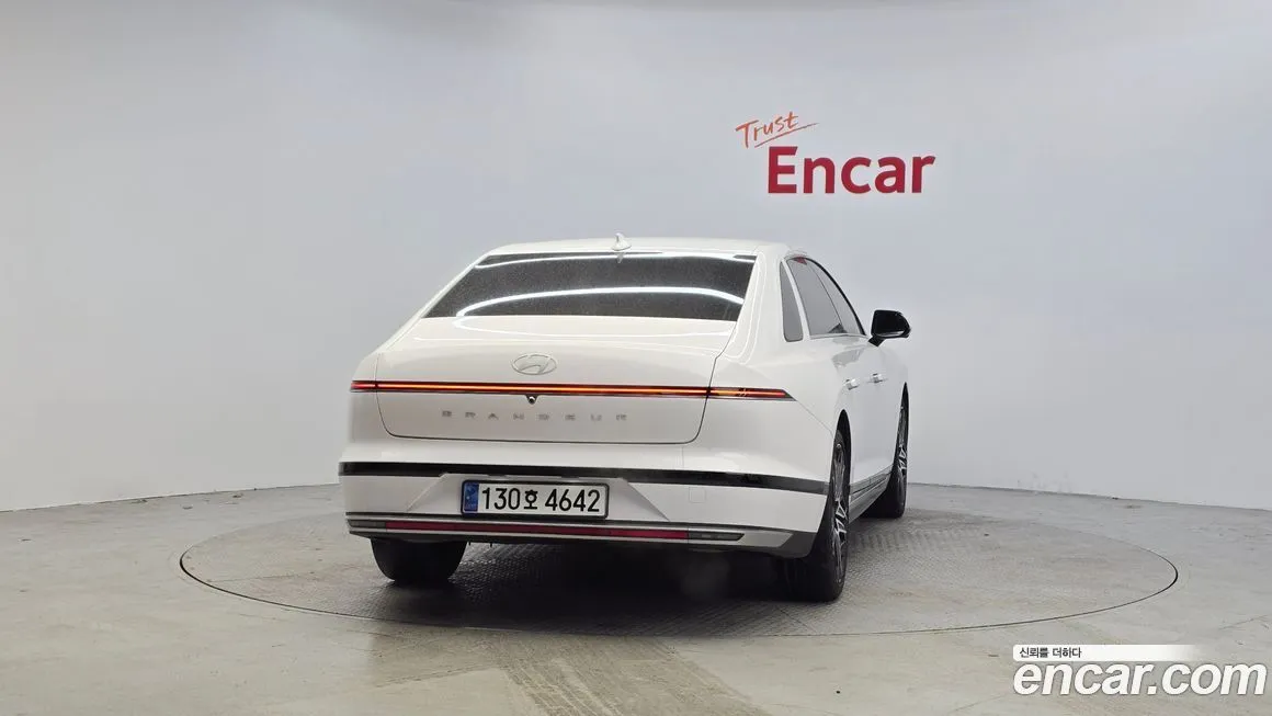 Hyundai Grandeur 2023 из KR, фото 4