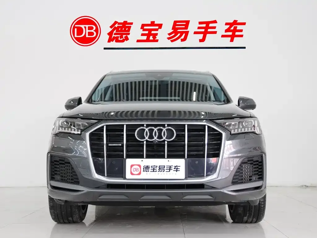 Audi Q7 2021 из CN, фото 10