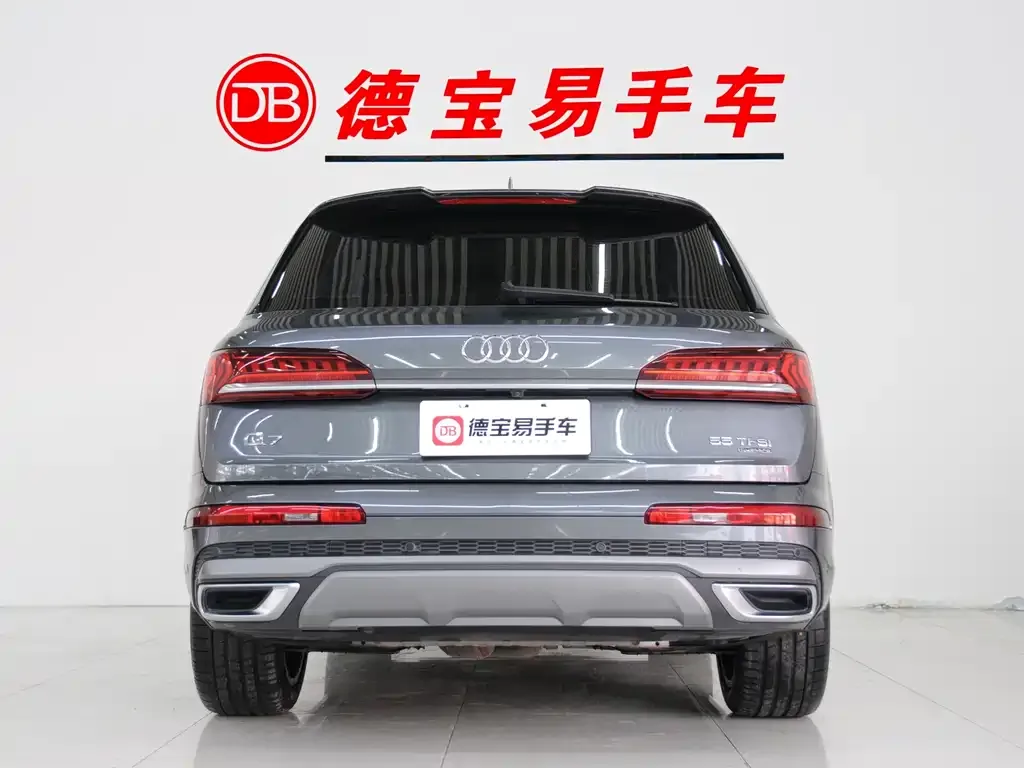 Audi Q7 2021 из CN, фото 4
