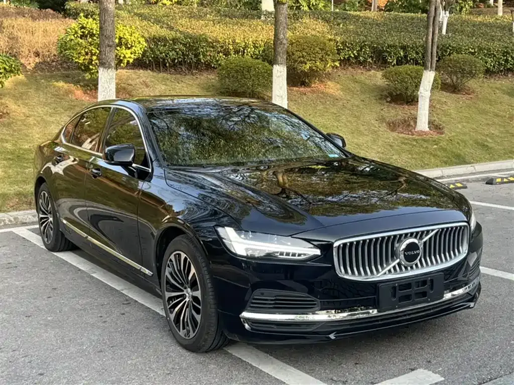 Volvo S90 PHEV 2025 из CN, фото 8