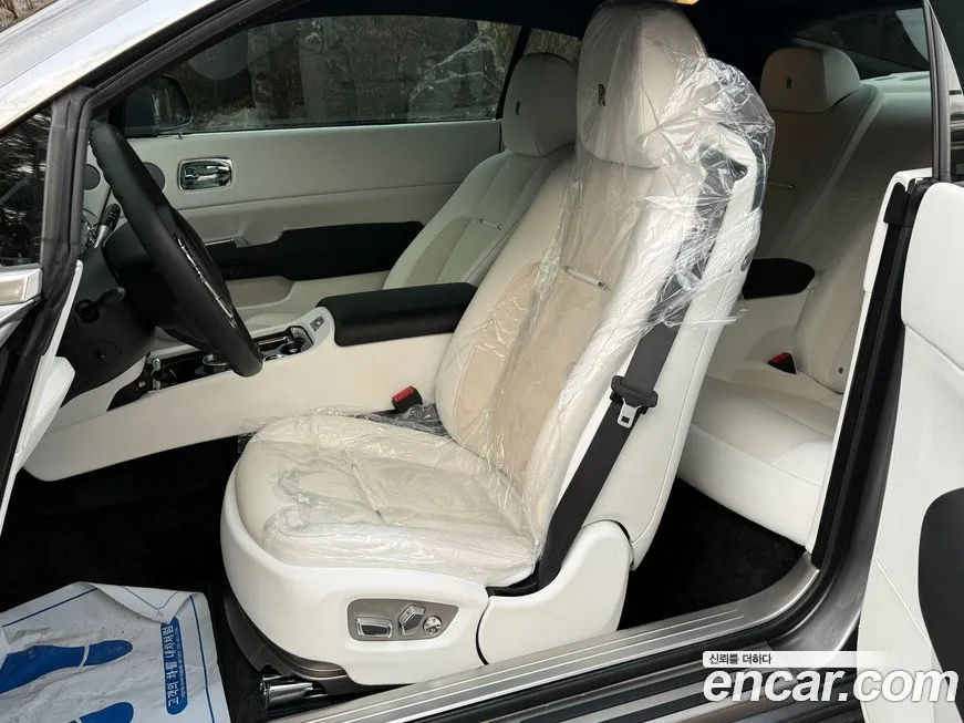 Rolls-Royce Wraith 2021 из KR, фото 8