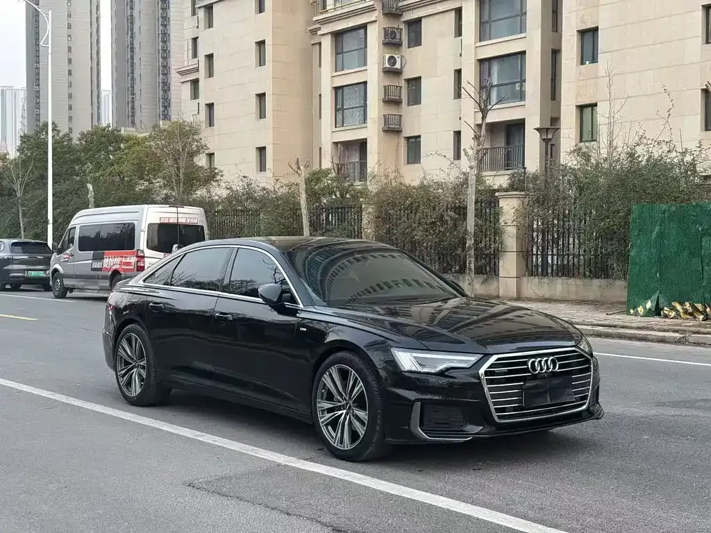 Audi A6L 2021 из CN, фото 8