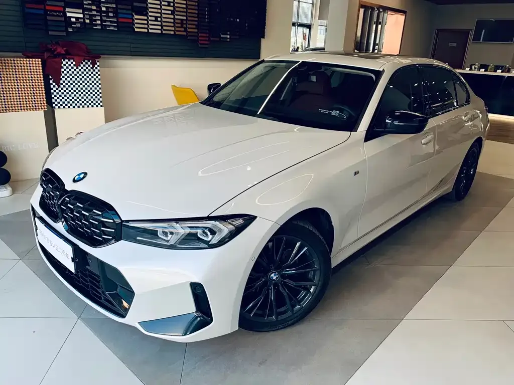 BMW 3 Series — фото 1