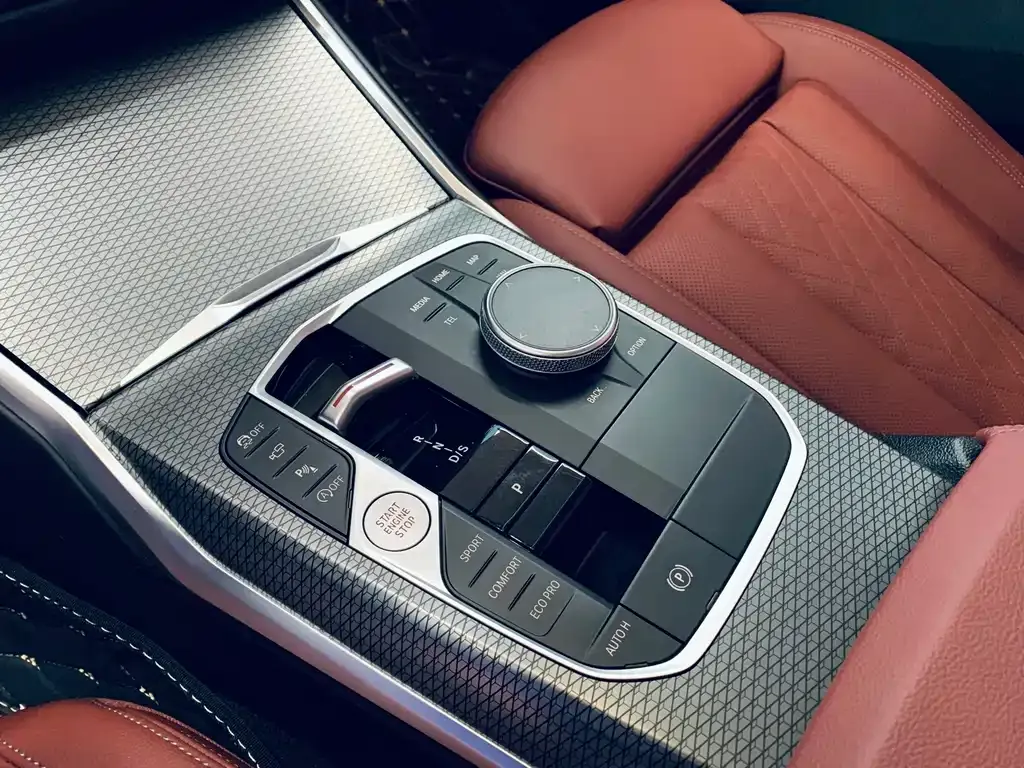 BMW 3 Series — фото 10