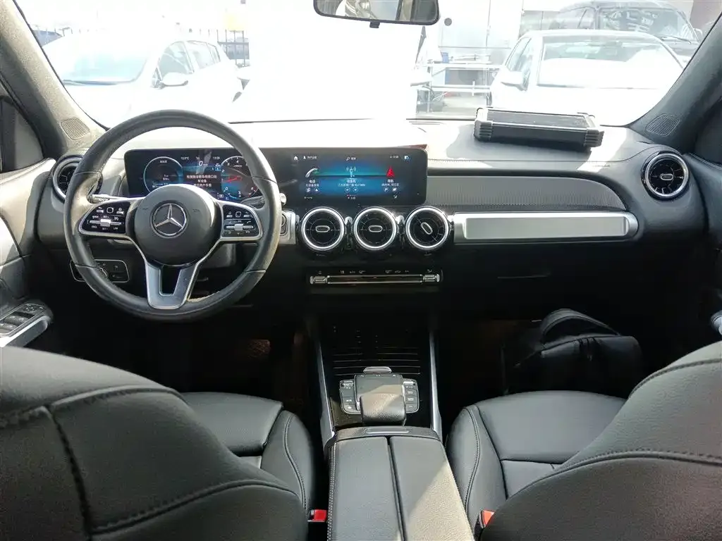 Mercedes-Benz GLB 2023 из CN, фото 10