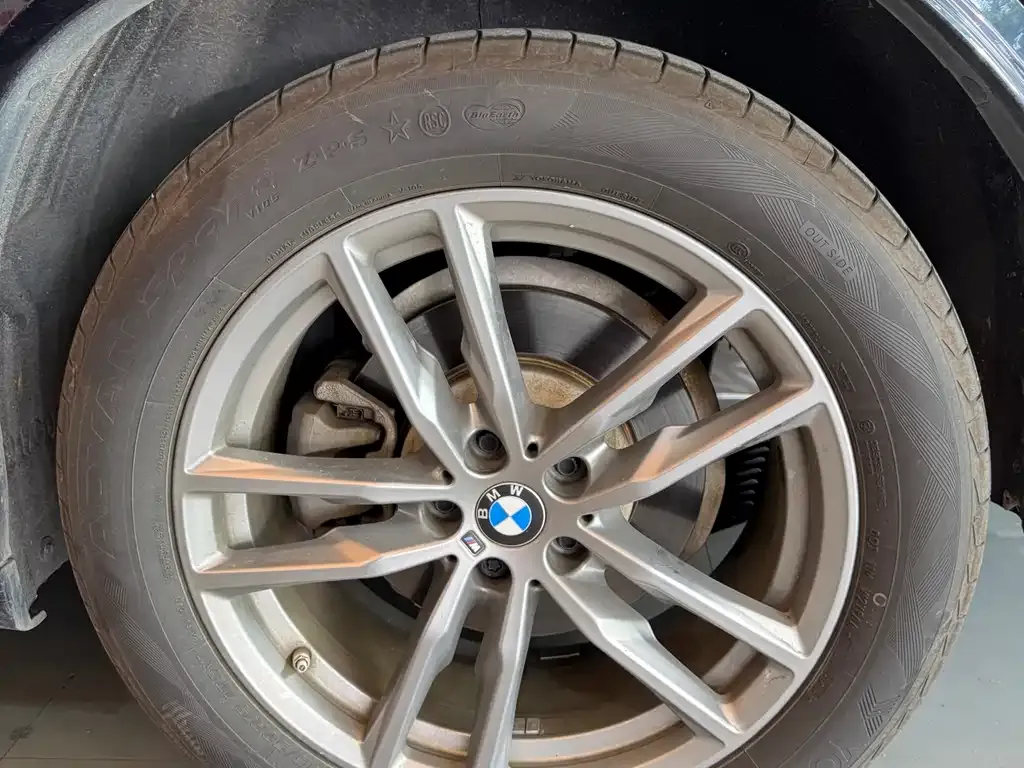 BMW X3 2021 из CN, фото 2