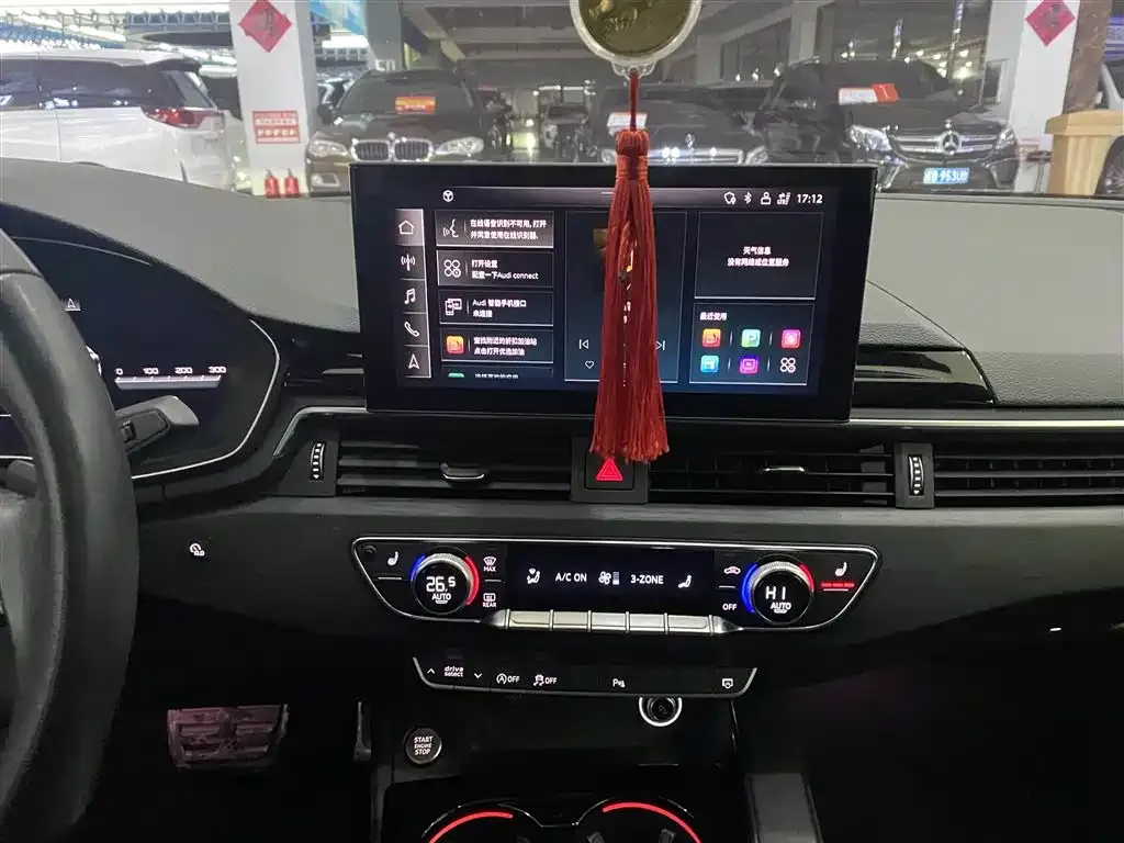 Audi A4L 2023 из CN, фото 10